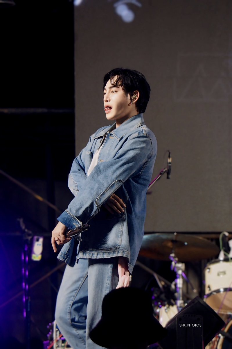 iam_notenote's tweet photo. งานวีคที่แล้วยังไม่ได้ลง ขอแอบลงย้อนหลังหน่อยน้าาาา 😅
#เป๊กผลิตโชค #peckpalitchoke
@peckpalit #sprphotos
#TheColorsOfLove #palitgallery https://t.co/M9PRfu5xDH