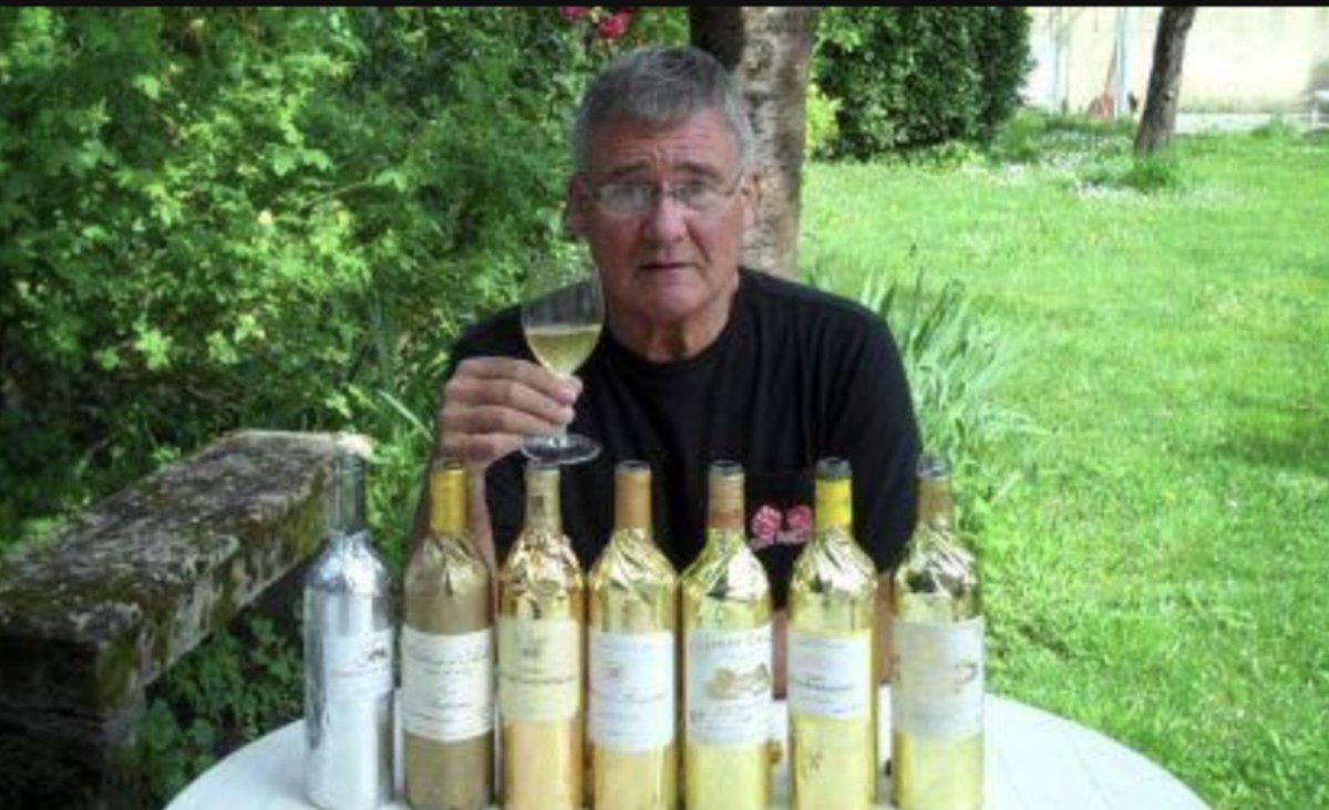 Extremely sorry to hear that the legendary Bill Blatch, who moved to Bordeaux in 1974 and whose knowledge was unmatched, has died. janeanson.com/obituary-bill-…