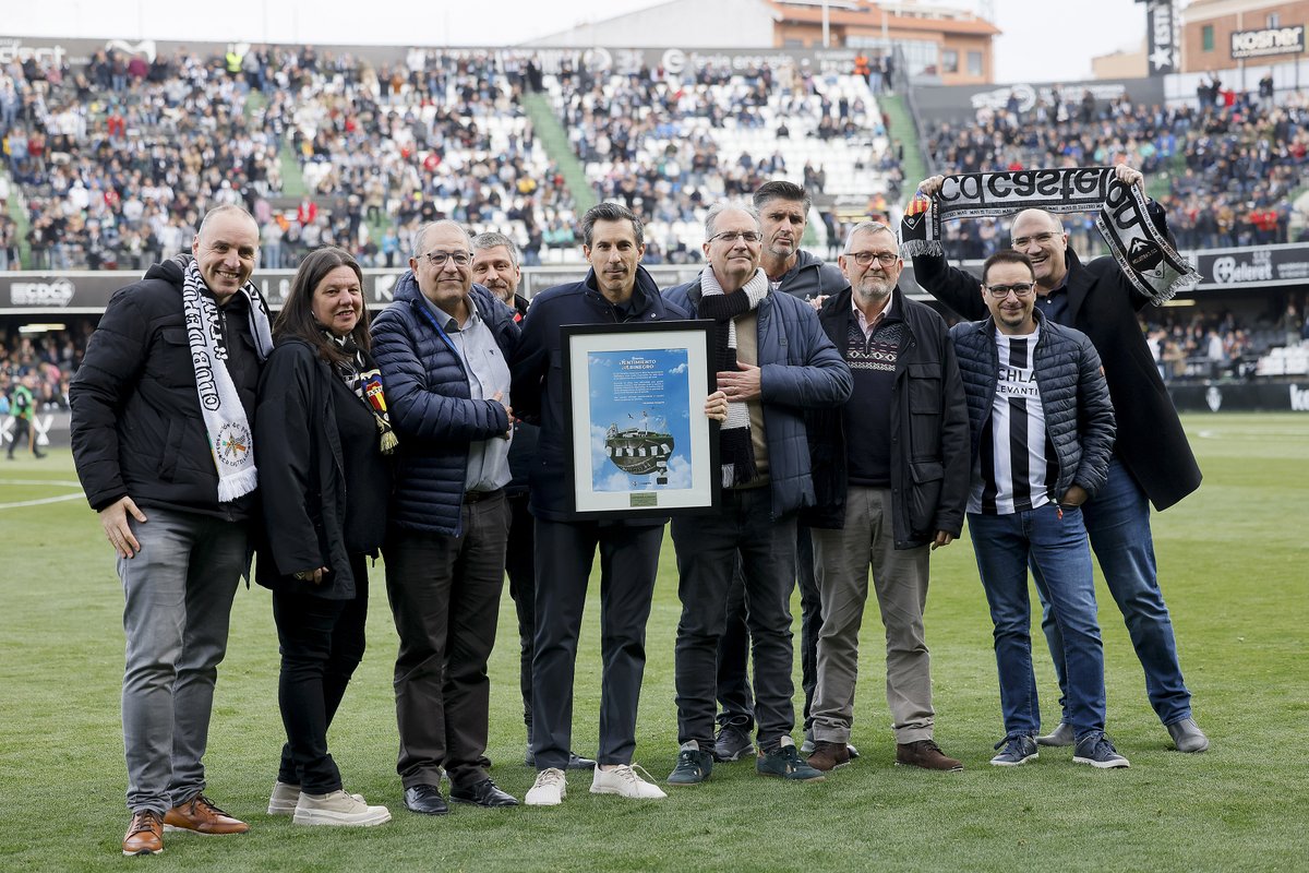 CD Castellón tweet media