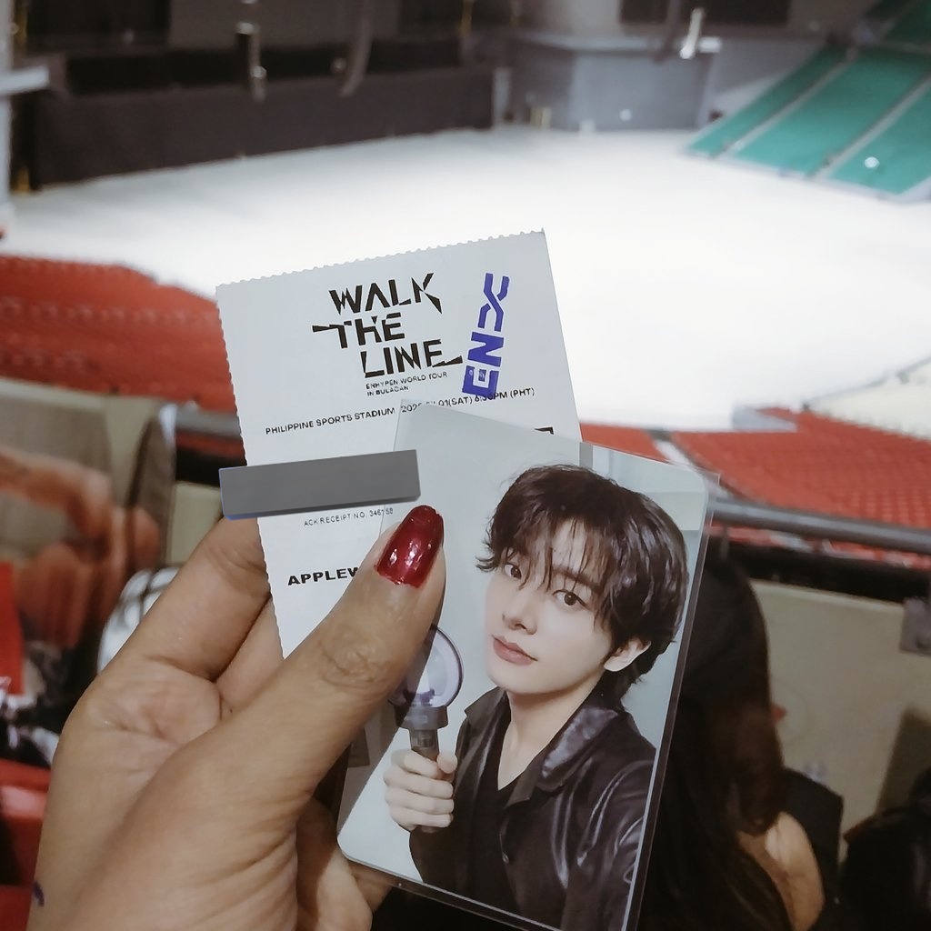 nyangketz's tweet photo. wtt wts ph lfb lft 

have: jake engene zone pc
want: jungwon or sunoo engene zone pc

tags: walk the line bulacan wtl bul enhypen concert https://t.co/dpehcdlWAF