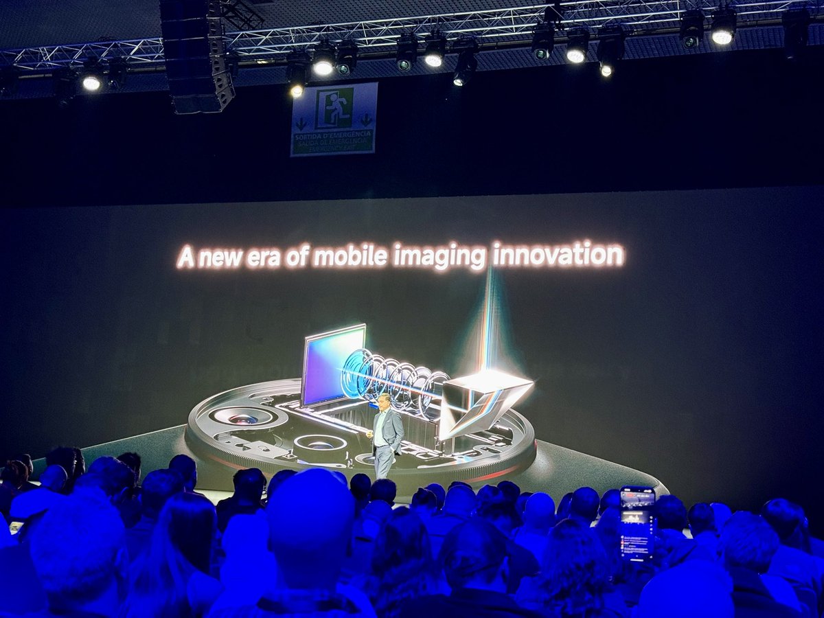 Per  <a href="/leica_camera/">Leica Camera AG</a> il 15 Ultra nato in  collaborazione con <a href="/Xiaomi/">Xiaomi</a> è un “capolavoro” #MWC25