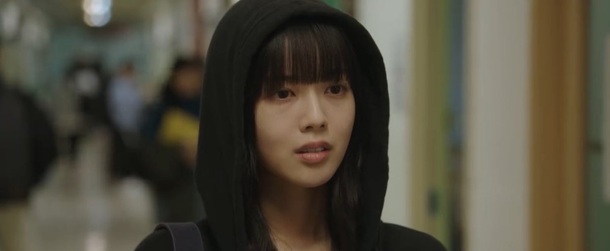 kenthusiastic10's tweet image. Looks like #TheWitch is saving the best for the last four episodes. I had high hopes since it’s based on #KangFull’s work, but it’s been too repetitive. At least they finally came face to face. #TheWitchEp6 #ParkJinyoung #RohJeongEui