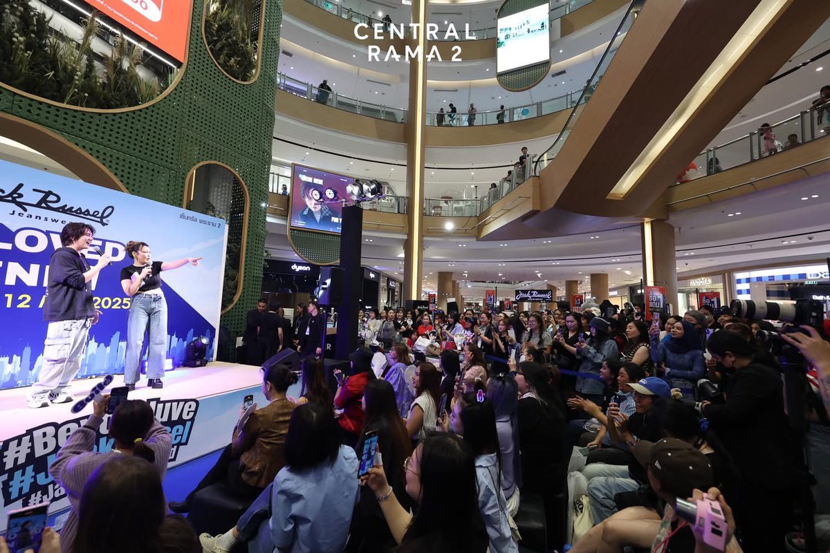 Trend4Biu's tweet image. จัดต่อรัวๆกันเลย

Cr. เฟซบุ๊กเซ็นทรัล

BUILD WEARS JACK RUSSEL

#JackRusselxBuild