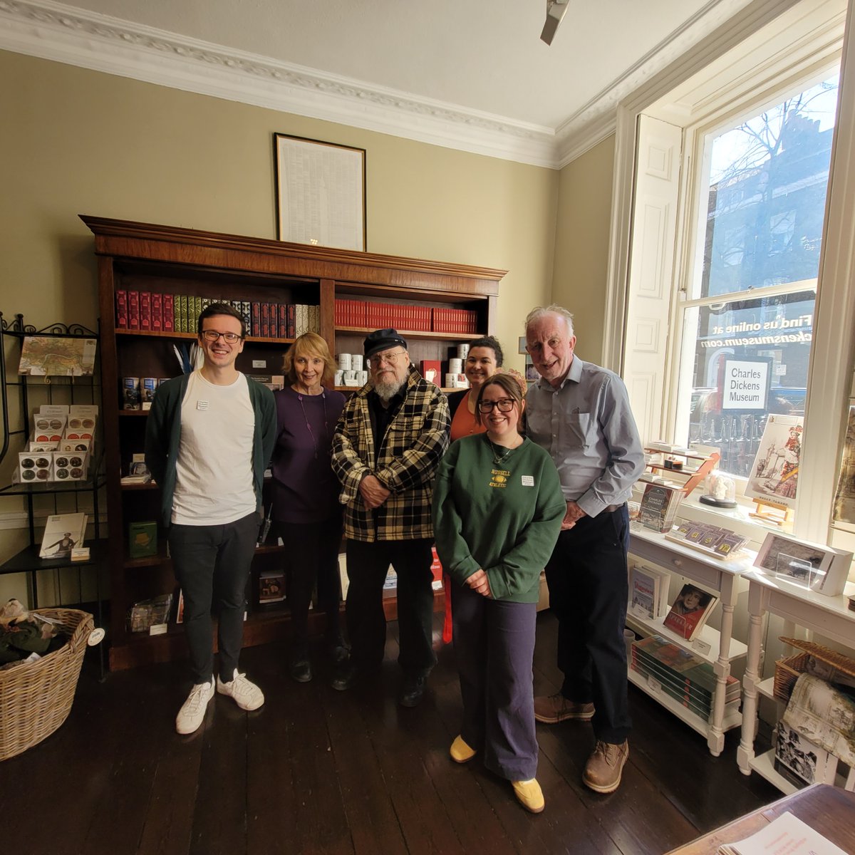 So today I met George freakin' Martin! 🐉👑😲

A literary superstar and such a gent!