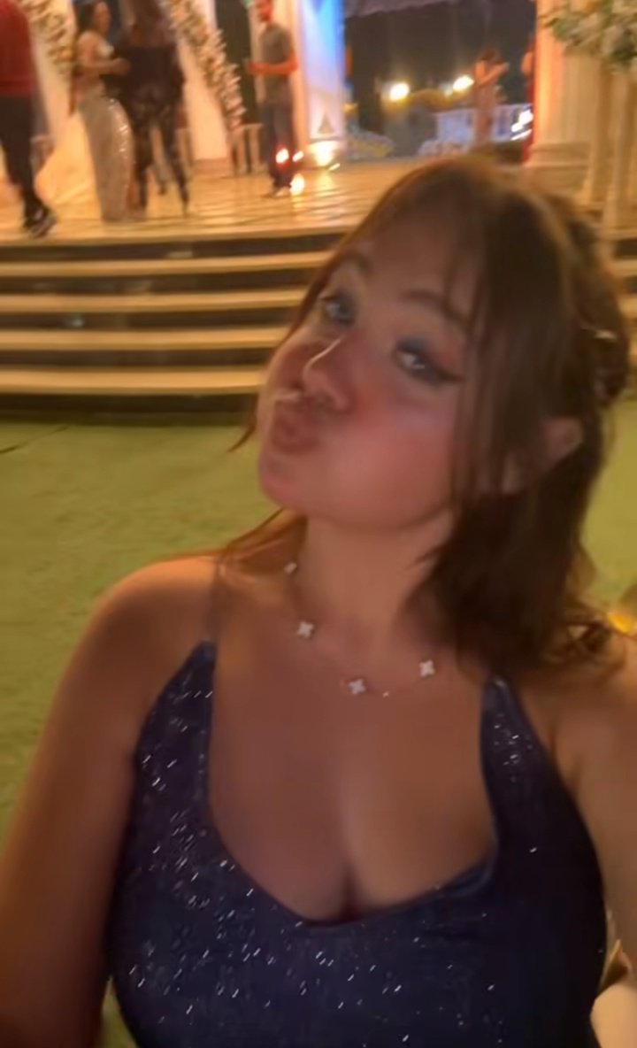 البقره المسيحيه✝️ حبيبه رضا صاحبه اكتر جسم اندر ايدج مليان نجاسه وشرمطه🍑جسمها الفتاك بنت الصليب عندها إمكانيات رهيبه وش حلاب ونجس🥵 وجسم ممثلات بورن ستار🔞حبيبه الشرموطه بتحب الفحل الافريقي البلاك⬛أو الزنجي صاحب الزبر الطويل والتخين والقوي اللي يفتحها💦👅