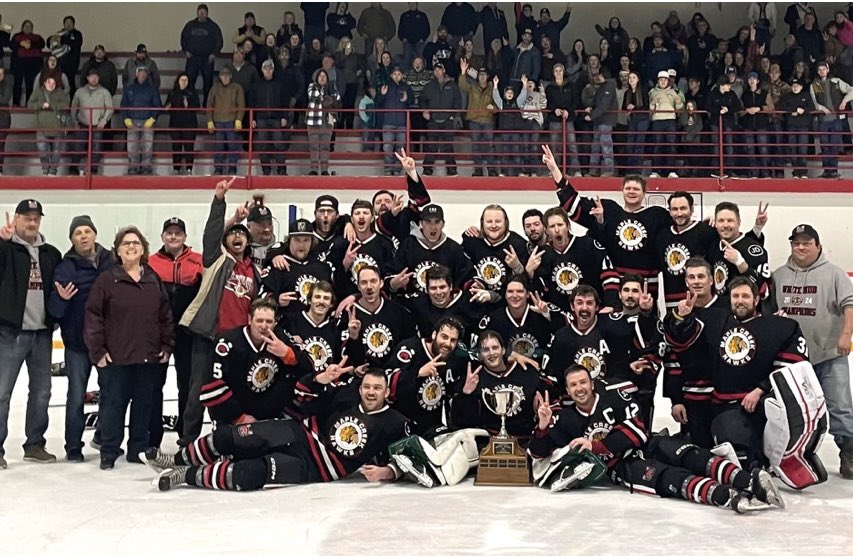 MCSeniorHawks's tweet image. Aaaaaaannd STILL WhiteMud Hockey League Champions!!