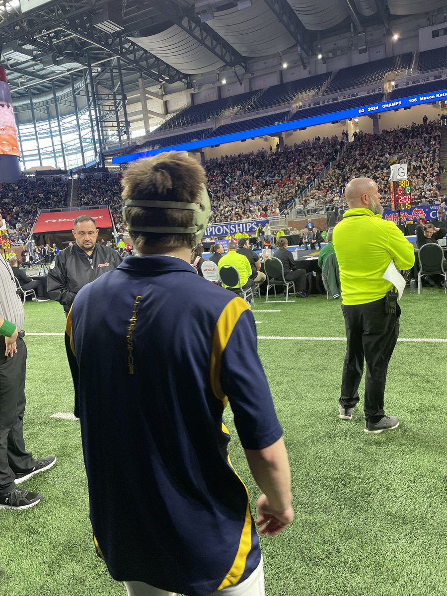 TWO TIME STATE CHAMPION

Archer Anderson caps off his storied career with a second state title. He finishes as a two time state champion, three time state finalist, and a four time state place winner. Incredible journey for the future Chippewa! 

#GoWolves