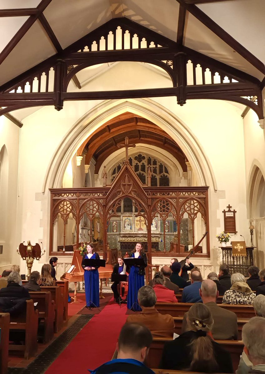 It was a great pleasure to perform in Burghclere Church on Friday! 

‘Voices of Longing’ release tour continues - Next stop: Bristol 🚌 

stgeorgesbristol.co.uk/whats-on/ltc-c…