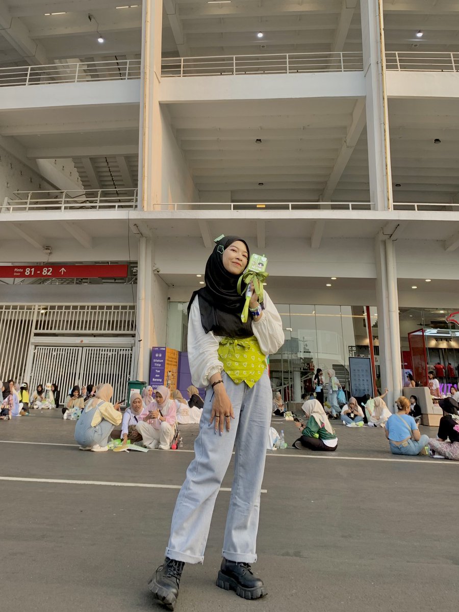 almericano tweet media