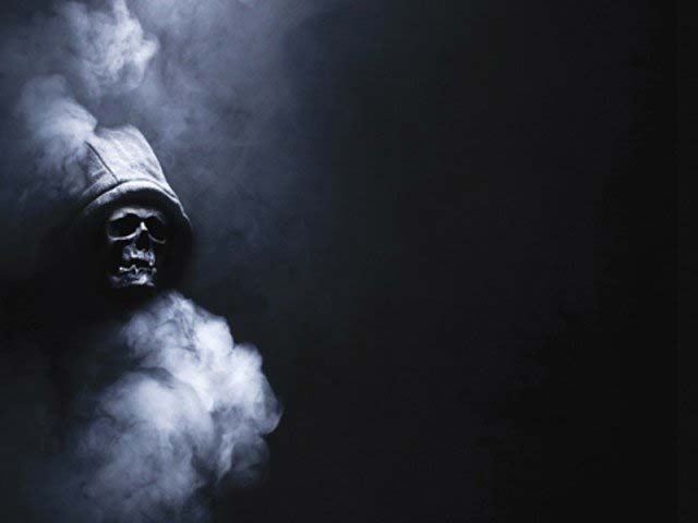 کُچھ دن قبل بی بی سی اردو پر ایک خبر پڑھی تو رونگٹے کھڑے ہو گئے

آپ اگر اسلام آباد لاہور موٹروے سے چکوال انٹرچینج سے نیچے اتریں تو آپ کو دائیں جانب تھانہ نیلہ ملے گا، 

اس تھانے میں یکم فروری کو ایک گم نام خط موصول ہوا جس میں انکشاف کیا گیا گھکھ گاؤں کی ایک حویلی میں ایک لڑکی اور