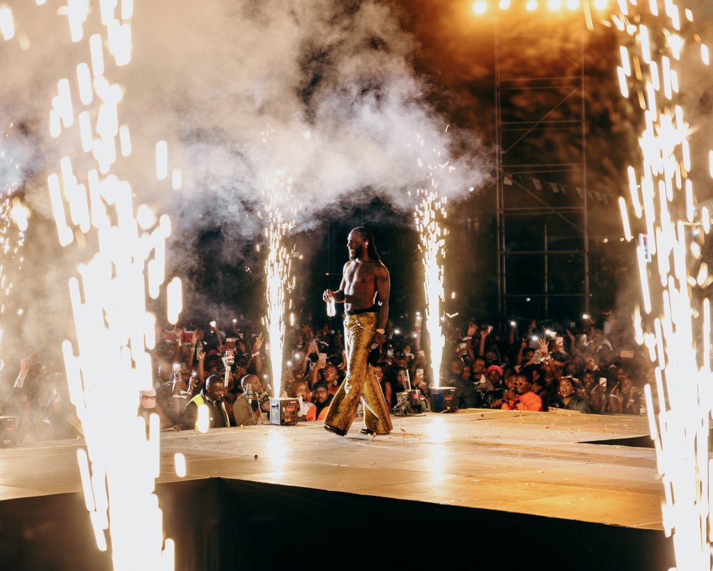 Thank you for the love through the years Kenya!  Last night was incredible! 🇰🇪🇰🇪

And big love to my brothers <a href="/sautisol/">SAUTI SOL</a> for coming together for this one 🌪