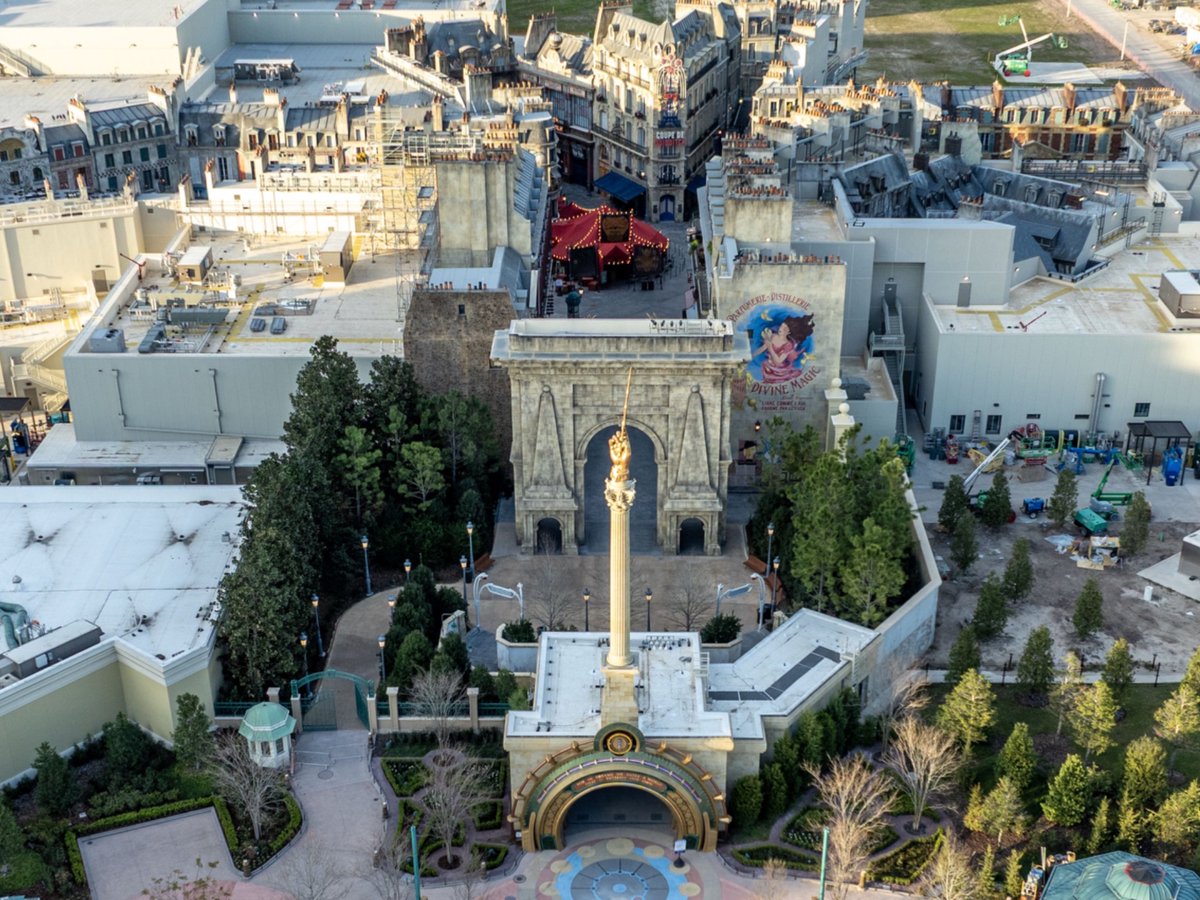 JimShull's tweet image. Before #IslandsofAdventure opened I was invited by former Imagineering colleagues as they shared how they applied the lessons learned to the park for #Comcast.  Decades later that occurred again.  Disney trains people and #UniversalCreative gives them work.