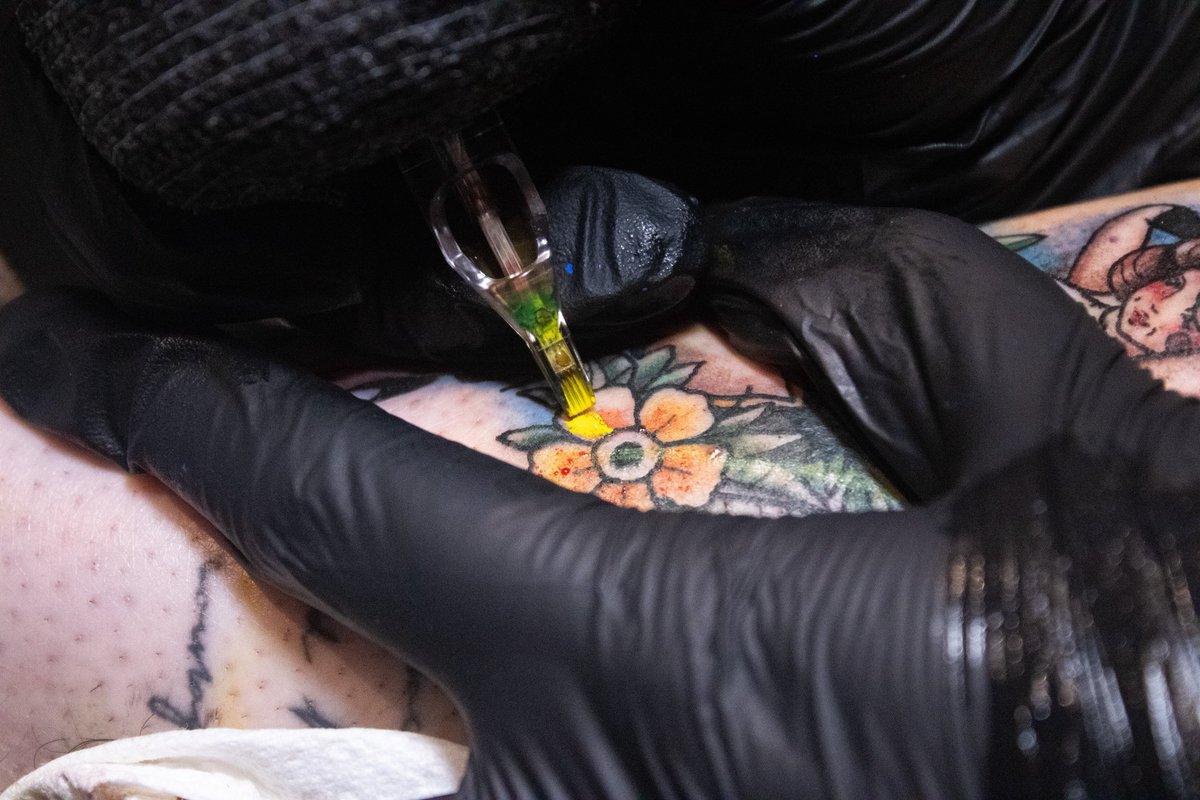 TW/Needles (tattoo) 

Sister Daniel tattoo close ups <a href="/viewerspookies/">‎‧₊˚✧han✧˚₊‧⚞•⚟🐀🌟🦷</a> ✨🫶