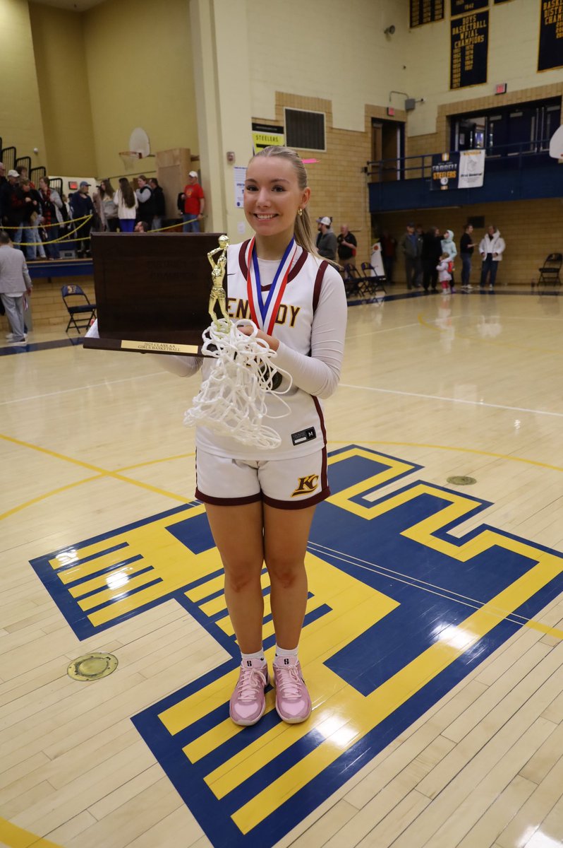 D10 champs 4 years in a row‼️
<a href="/KC_GBB/">Kennedy Catholic Girls Basketball</a>