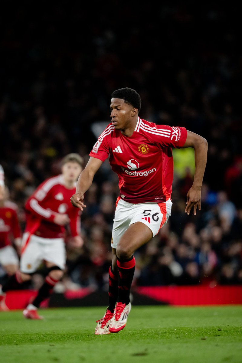 Chido Obi had 3 big chances in 52 minutes today. For comparison, Rasmus Højlund has had 3 big chances in 22 Premier League matches this season.

First start incoming? 🤔