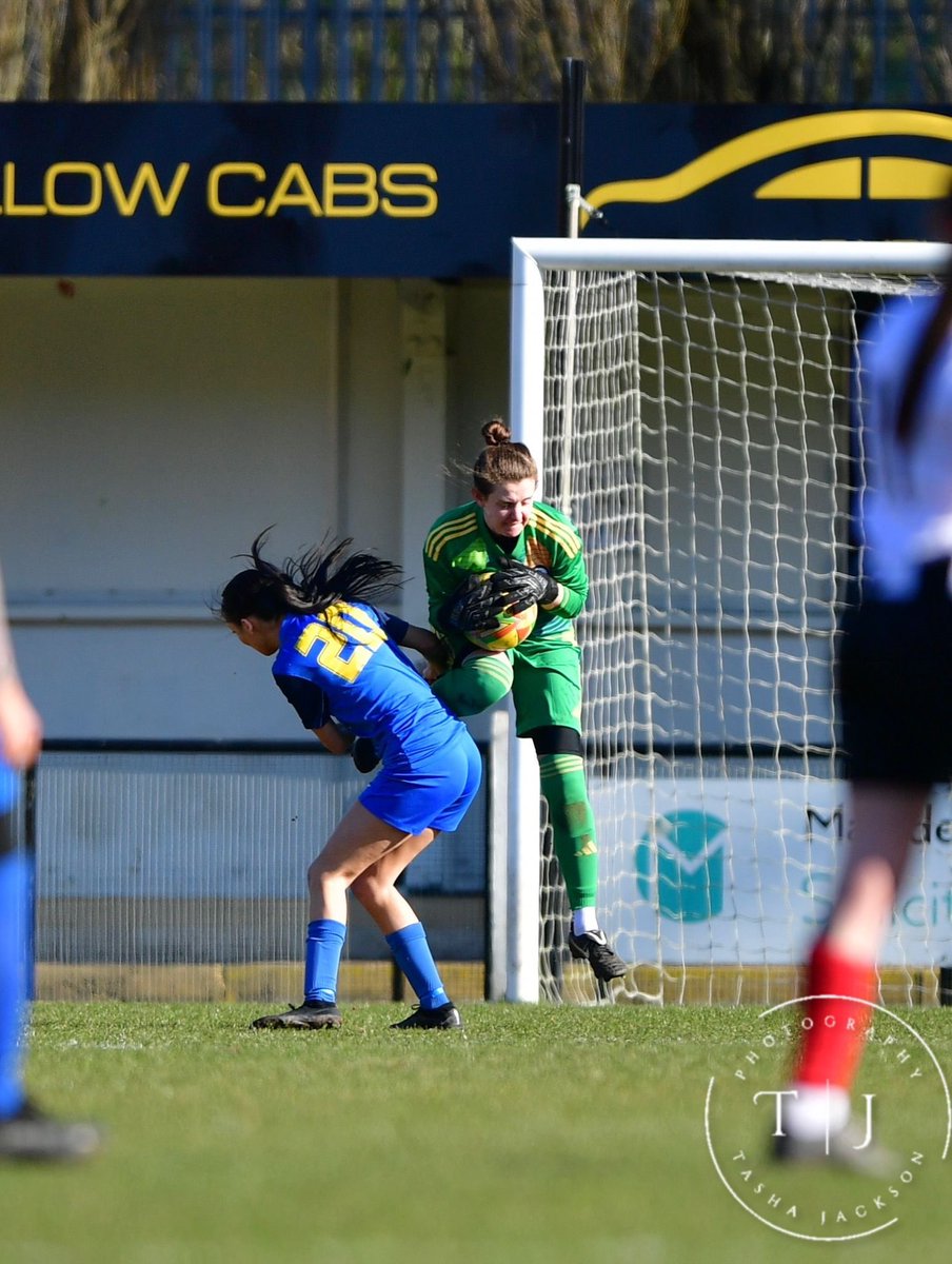 Another Clean Sheet for Dot! 

Put her all on the line today📋❌

Maybe it was the Lucky Glue holding her boots together!