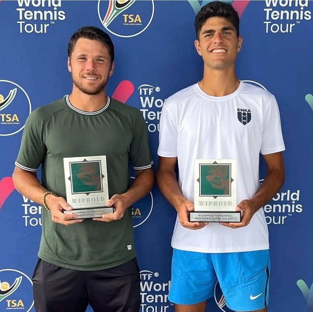 TTForgtr's tweet photo. 🇹🇷 Tuncay Duran/Alp Horoz 🇹🇷 Güney Afrika'da çiftlerde şampiyon 🏆

M15 Pretoria finalinde 🇪🇸 Izan Almazan Valiente/Alexander Donski 🇧🇬 ikilisinin maçtan çekilmesiyle 🇹🇷 Tuncay Duran/Alp Horoz 🇹🇷 ikilisi şampiyonluğa ulaştılar. https://t.co/FlxZxiwQJJ