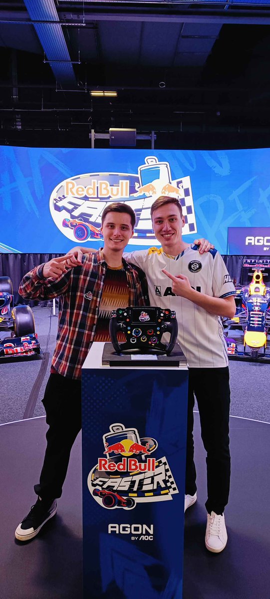 Samifying (@samifying) on Twitter photo Redbull Faster was incredible!
I hope you all enjoyed watching it!!!
Meeting all the other players was honestly my favorite part.
I'm so happy I got the chance to be there, thank you <a href="/redbullAustria/">Red Bull Austria</a>
Also, <a href="/redbullgaming/">Red Bull Gaming</a> we want more of this, please. 🔥 Redbull Faster was incredible!
I hope you all enjoyed watching it!!!
Meeting all the other players was honestly my favorite part.
I'm so happy I got the chance to be there, thank you <a href="/redbullAustria/">Red Bull Austria</a>
Also, <a href="/redbullgaming/">Red Bull Gaming</a> we want more of this, please. 🔥