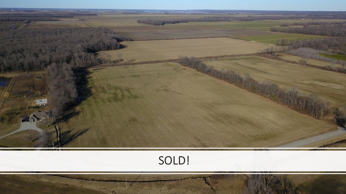 SOLD! A big thank you to the sellers for trusting Glaub Farm Management with the sale of your farm. Congratulations to the buyer—we’re excited to see what’s next for this farm!
Looking to buy or sell farmland? Let’s talk! #FarmSold #GlaubFarmManagement #LandExperts