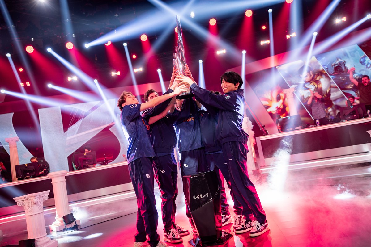 #LEC CHAMPIONS 🟦🏆