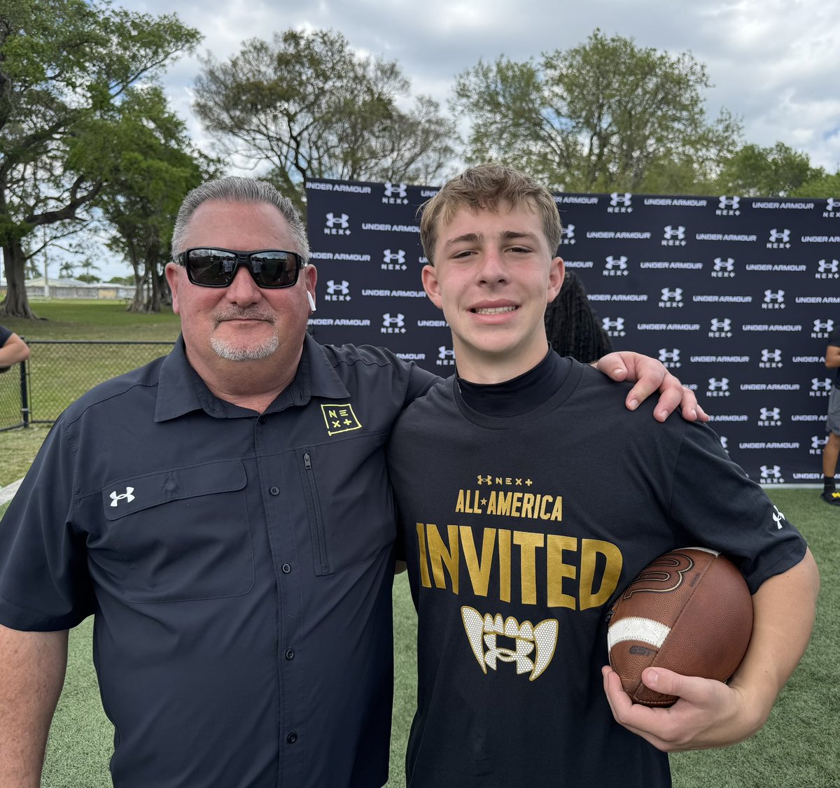 Jack Griffin 2030 QB (@jackgriffin_11) on Twitter photo ๐โญ๏ธHonored to be INVITED Under Armour QB 8th Grade 2025 All-American! <a href="/UANextFootball/">All-America Game</a> THANK YOU <a href="/CraigHaubert/">Craig Haubert</a> <a href="/Jblake_8/">Jeff Blake</a>
<a href="/TheUCReport/">Billy Tucker</a> <a href="/DemetricDWarren/">Demetric D. Warren</a> <a href="/TomLuginbill/">Tom Luginbill ๐บ๐ธ ๐</a>!! <a href="/On3Keith/">Keith Niebuhr</a> <a href="/Blake_Alderman/">Blake Alderman</a> <a href="/Andy_Villamarzo/">Andy Villamarzo</a> <a href="/WillGriffin__11/">Will Griffin 4โญ๏ธ 2026 QB</a> ๐โญ๏ธHonored to be INVITED Under Armour QB 8th Grade 2025 All-American! <a href="/UANextFootball/">All-America Game</a> THANK YOU <a href="/CraigHaubert/">Craig Haubert</a> <a href="/Jblake_8/">Jeff Blake</a>
<a href="/TheUCReport/">Billy Tucker</a> <a href="/DemetricDWarren/">Demetric D. Warren</a> <a href="/TomLuginbill/">Tom Luginbill ๐บ๐ธ ๐</a>!! <a href="/On3Keith/">Keith Niebuhr</a> <a href="/Blake_Alderman/">Blake Alderman</a> <a href="/Andy_Villamarzo/">Andy Villamarzo</a> <a href="/WillGriffin__11/">Will Griffin 4โญ๏ธ 2026 QB</a>