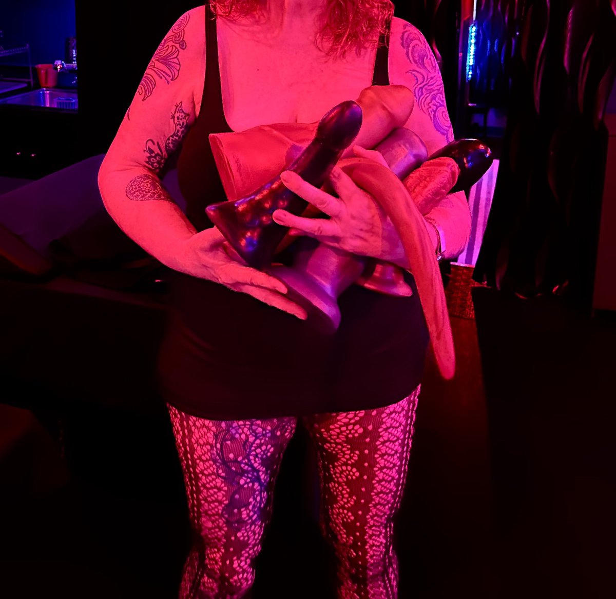 Seattle_Amy's tweet photo. Would you like to meet your bundle of joy? https://t.co/qzxLzIxGXd