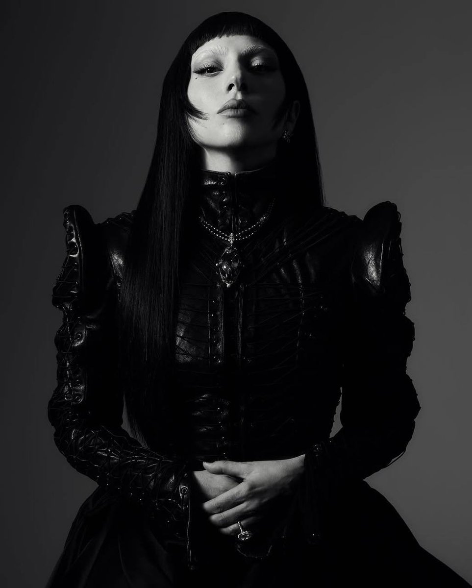 Gaga Notify tweet media