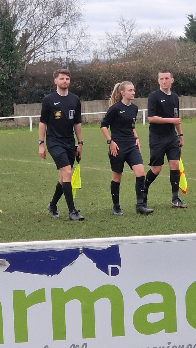 Enjoyed watching this game today in the women's national league. Cheadle v Barnsley