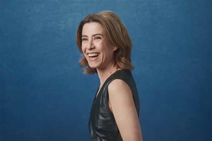 🚨VAMOS SUBIR UMA TAG: Primeiro, devido ao boicote de Elon Musk contra a esquerda, peço que compartilhe a postagem. Em homenagem à querida atriz Fernanda Torres, que sempre demonstrou enorme coragem para enfrentar a extrema-direita, através da interpretação de Eunice Paiva em