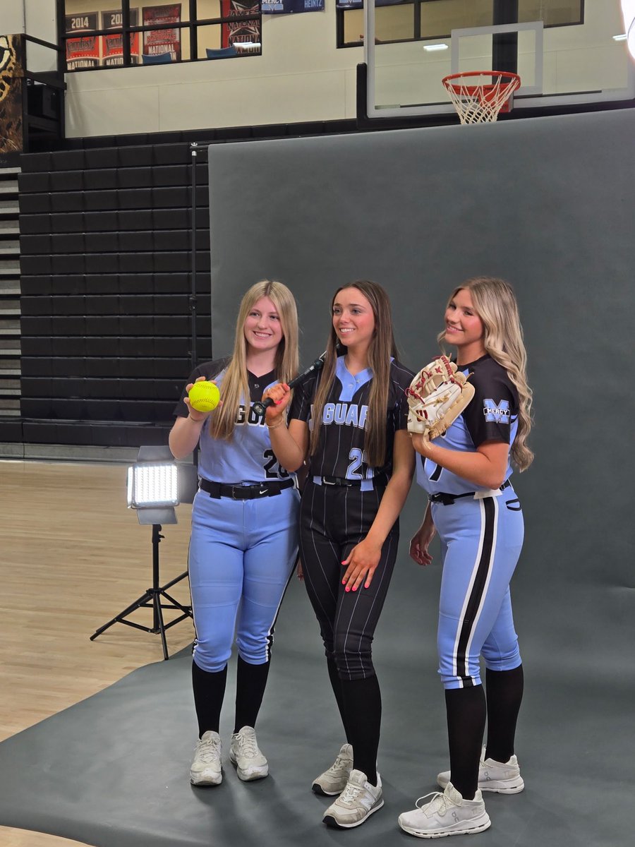 Let’s go highschool season is here! We had some team bonding and media day all in the same week!!! <a href="/mercy_softball/">Mercy Jaguars Softball</a> 15 days til game day!!  #mpbtb
