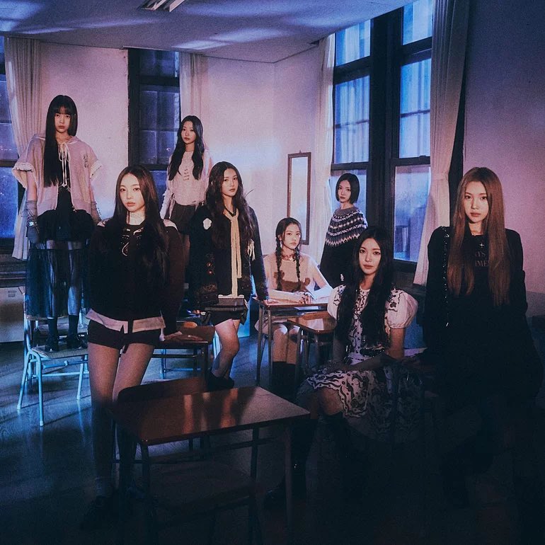 kchartsmaster's tweet image. “The Chase” by #Hearts2Hearts posts the highest first week of sales by a girlgroup debut album on Hanteo history (408,880 copies).