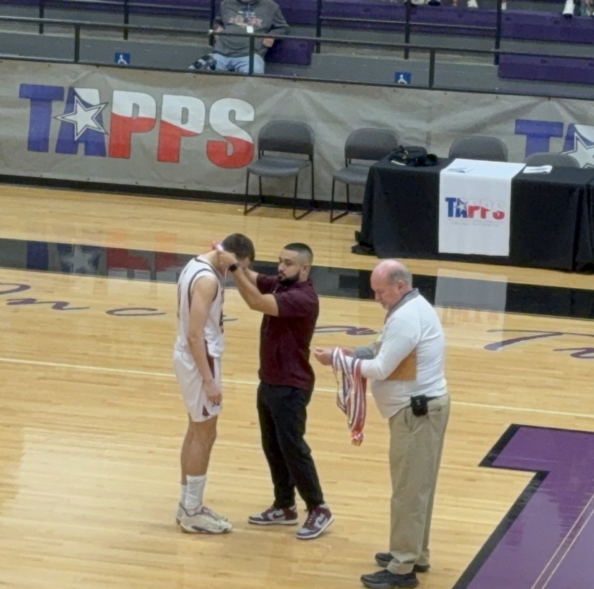 Janelle Adams tweet media