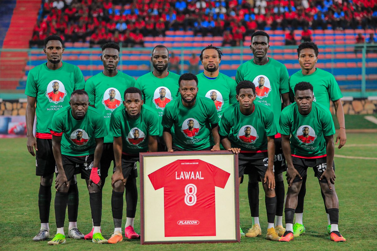 KawowoSports's tweet image. Vipers honoured the late Abubakar Lawal before kick off against Mbarara City.

#KawowoUpdates #UPLLive