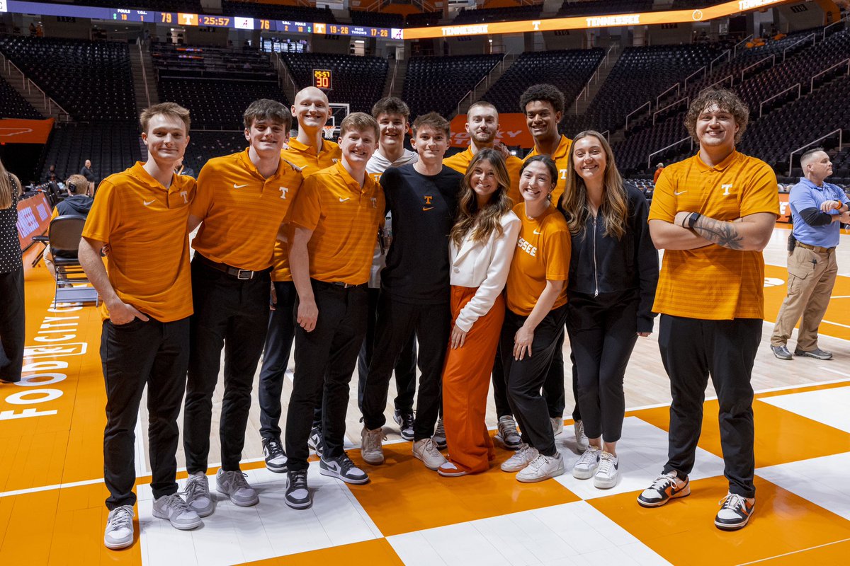 What a day on Rocky Top!!! Grateful for this group and all the hard work they put in!!
#GBO🍊