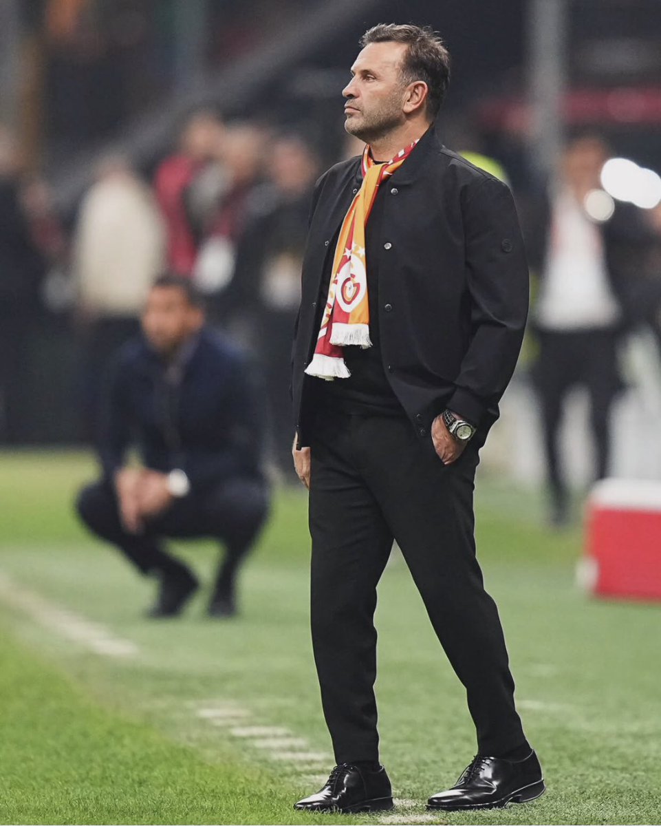 İyi günde kötü günde sonuna kadar seninle!!!!!
Değerini bilmeyenler utansın!!!!
YAPISINDAN ,TFF’sine , AHLAK YOKSUNLARINDAN , ALLAH KORKUSU OLMAYANLARA  sahada cevabını  vereceğinden gram süphem yok….