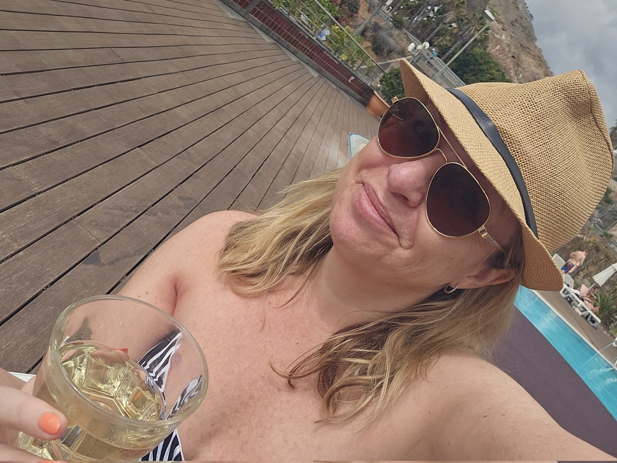 Sometimes, a little sun can be just what's needed ❤️