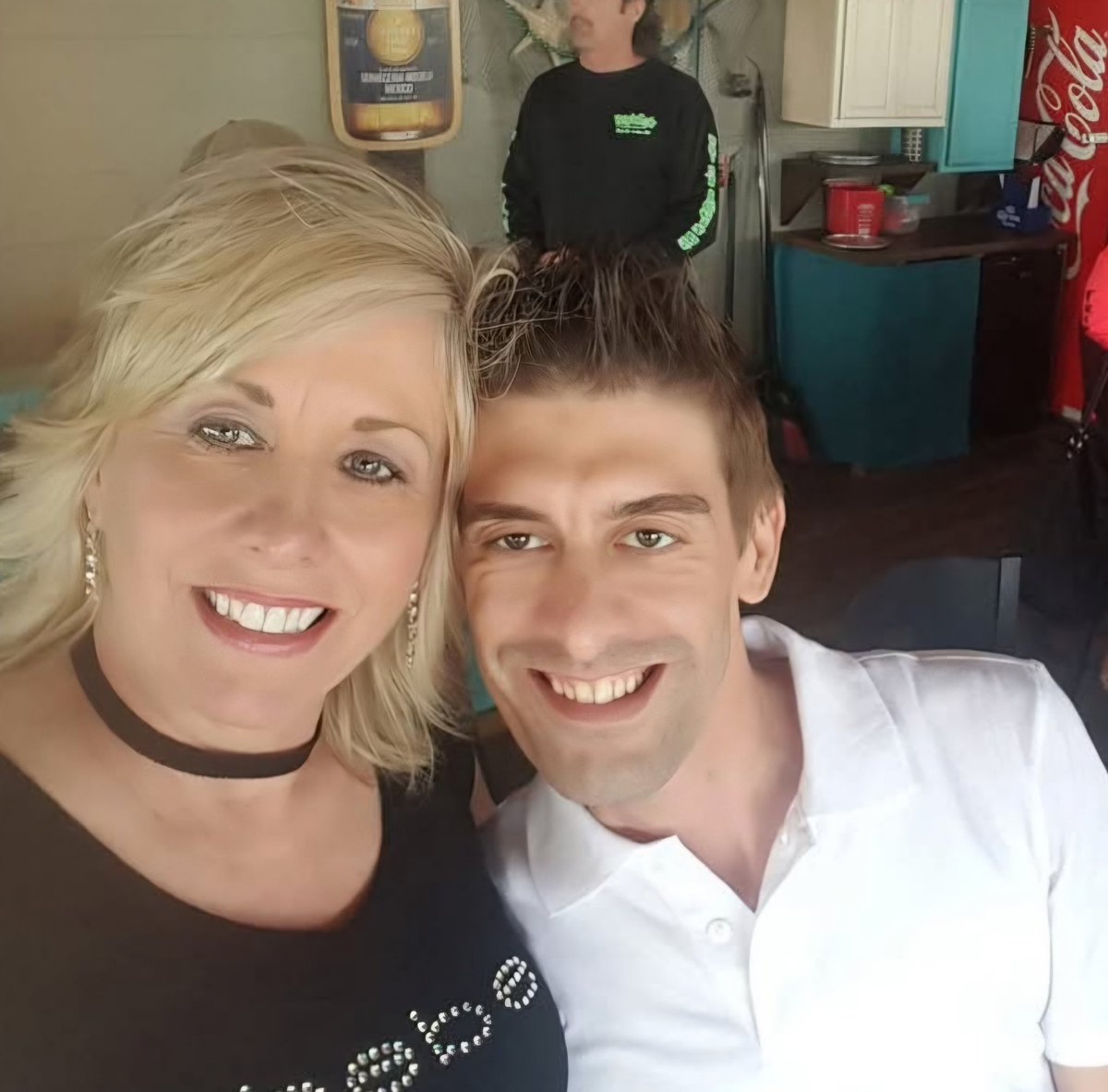 GinaRuss65 tweet media