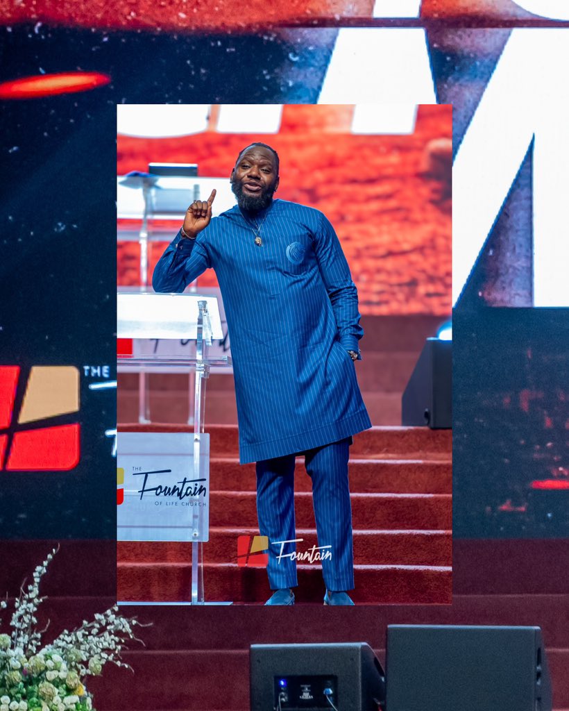 TFOLC's tweet photo. The only place you are meant to go is forward ‼️
~ Pastor Jimmy Odukoya
#SundayService
#TFOLC
#MonthOfMarchingForward
#YearOfOverflowingPromises https://t.co/JKmJsRZor0