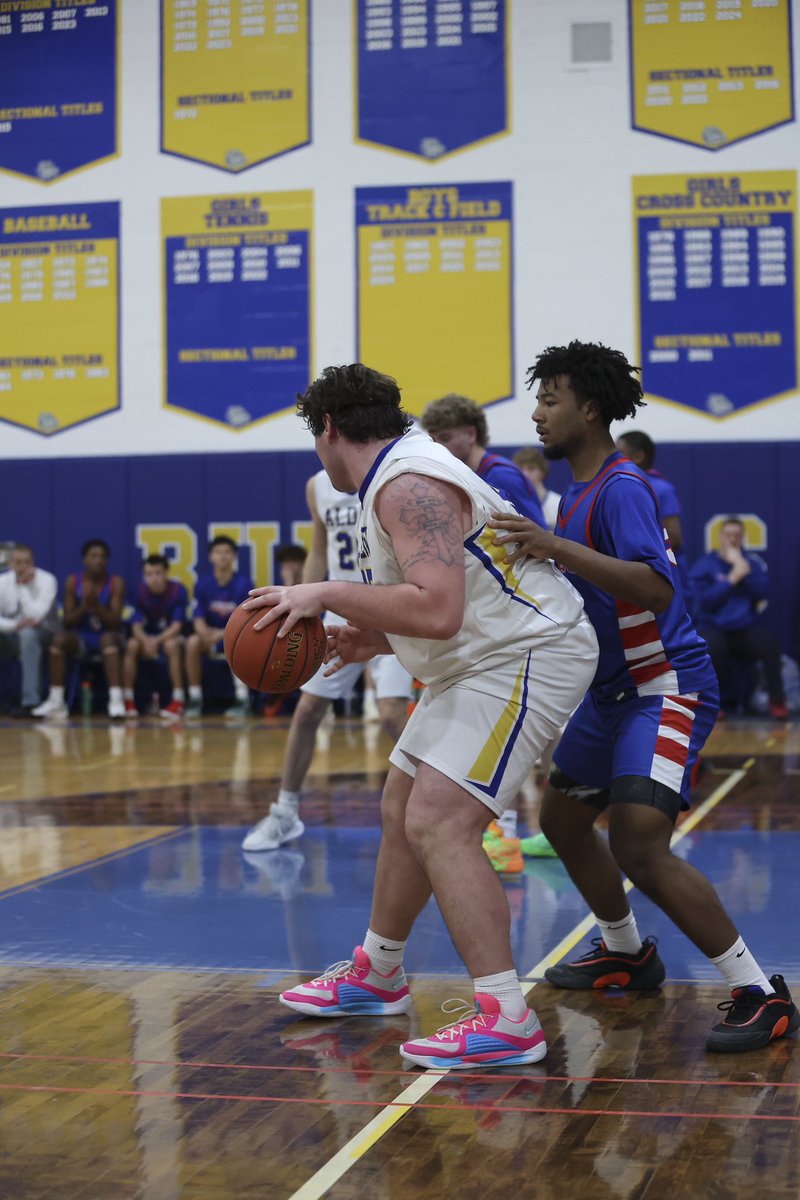 RobbieWestmill1's tweet image. Huge playoff win yesterday with a final score of 65-38!! I finished with a double double, 14 points and 10 rebounds. We head to Buffalo State on Thursday!! Come check us out at 6:30 👀