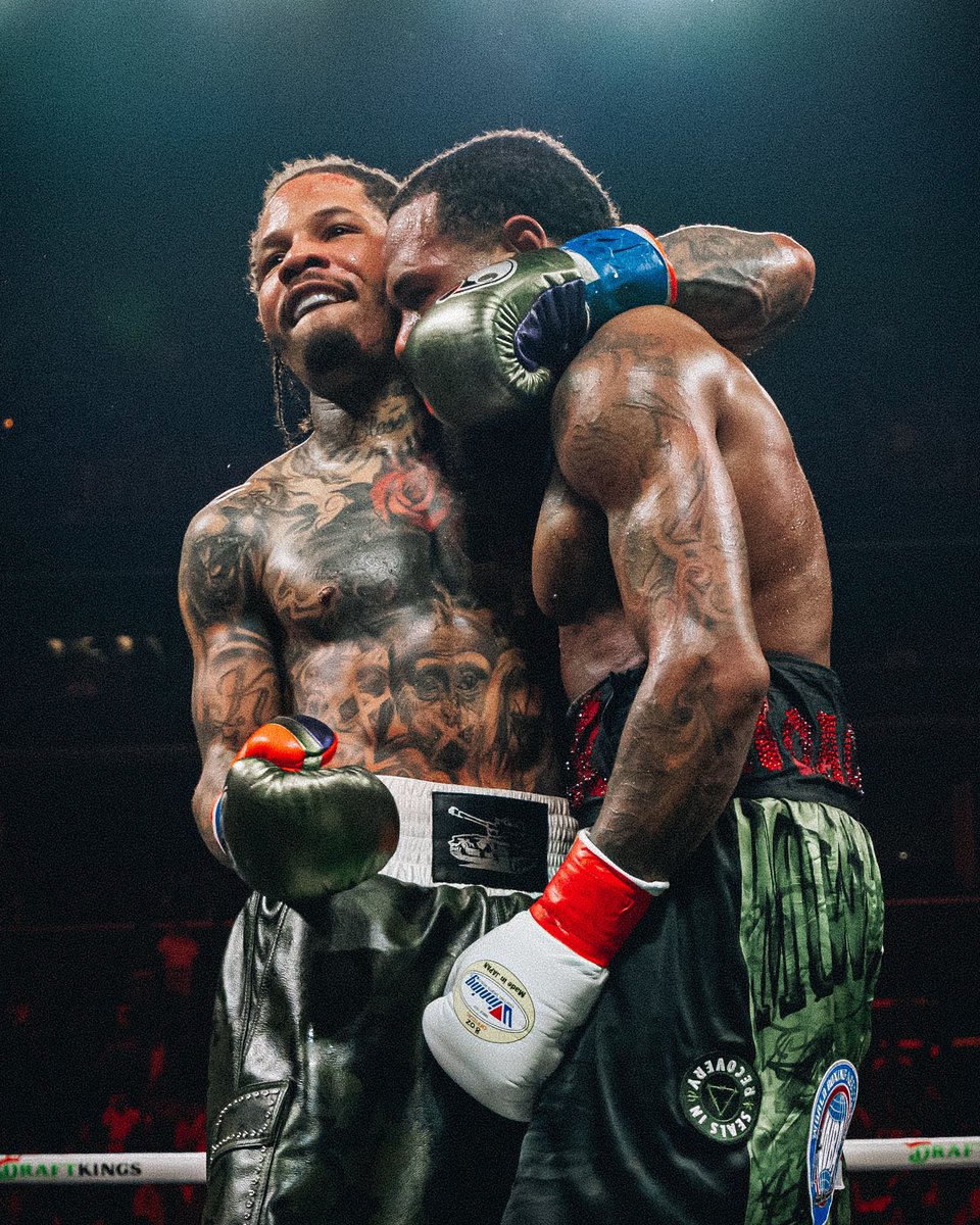 Real knows real🥊 
<a href="/Gervontaa/">Gervonta Davis</a> <a href="/OneOf1x/">Lamont Roach Jr</a> <a href="/premierboxing/">Premier Boxing Champions</a>