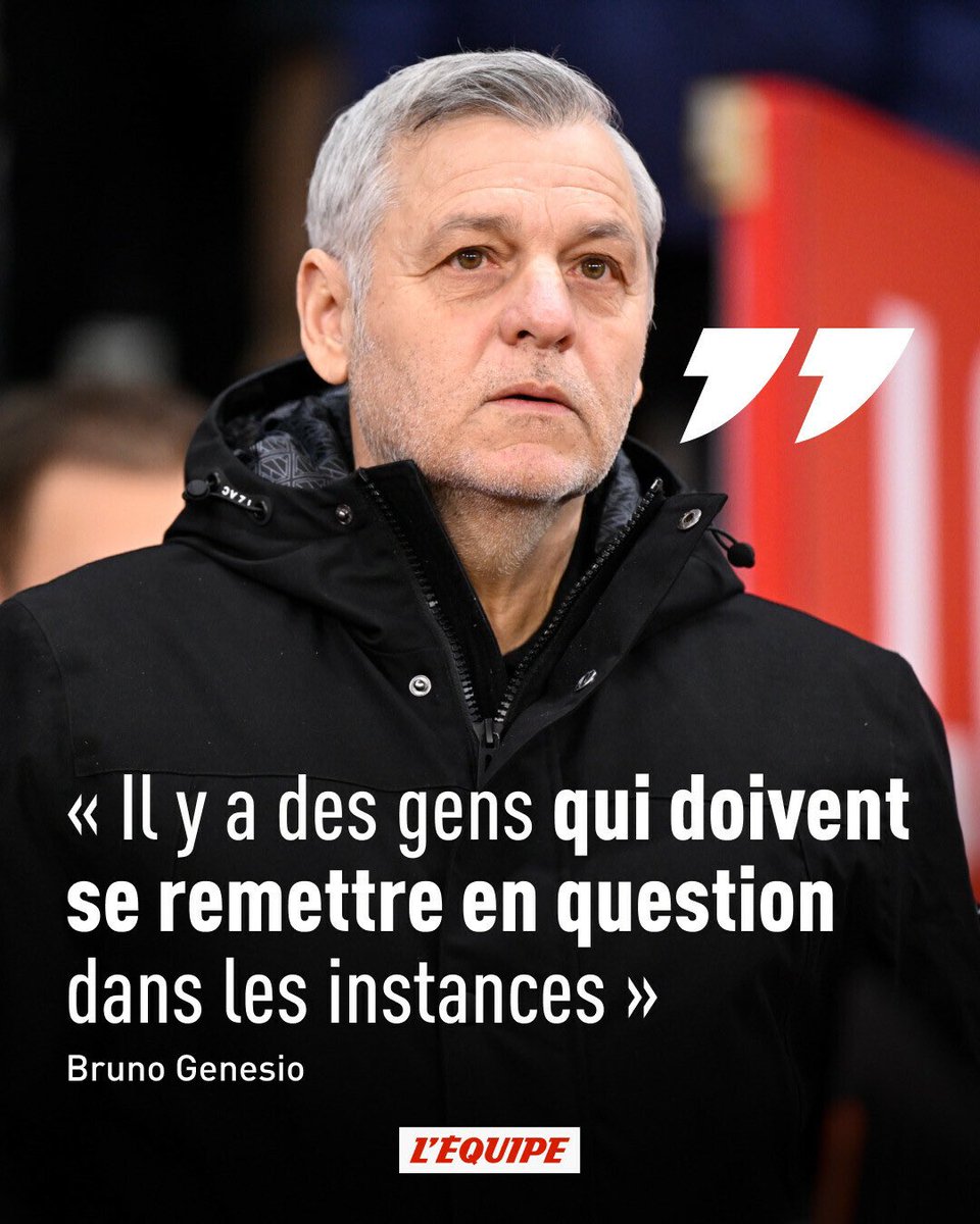 Loic_MRS_LDN's tweet image. La semaine dernière : TOUTE la ligue 1 derrière les arbitres et les instances contre les horribles méchants marseillais 

8 jours plus tard :
