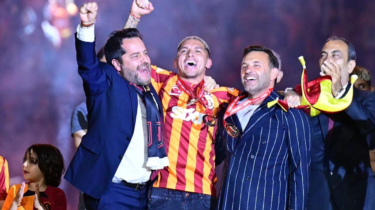 Şampiyonluğun Gelmesini istiyorsanız Erden Timur’u Göreve Getirin ‼️ 

#ErdenTimurGöreve