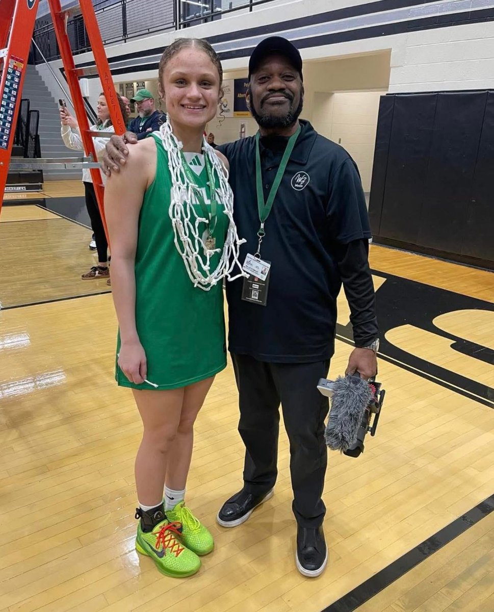 Congratulations <a href="/avalaynee5/">Ava</a> and good luck next weekend!! Get that Ohio State Championship!!
<a href="/PGHAkeem/">Akeem Webb</a> <a href="/alyxwhite_/">Alyx White</a> <a href="/JBrandonhz/">Coach Brandon Hughes</a> <a href="/TA32ksu/">ProlificskillsTrainingTA</a> <a href="/LexCrossover/">𝐋𝐞𝐱𝐢𝐧𝐠𝐭𝐨𝐧 𝐂𝐫𝐨𝐬𝐬𝐨𝐯𝐞r @UANextGHoops</a>