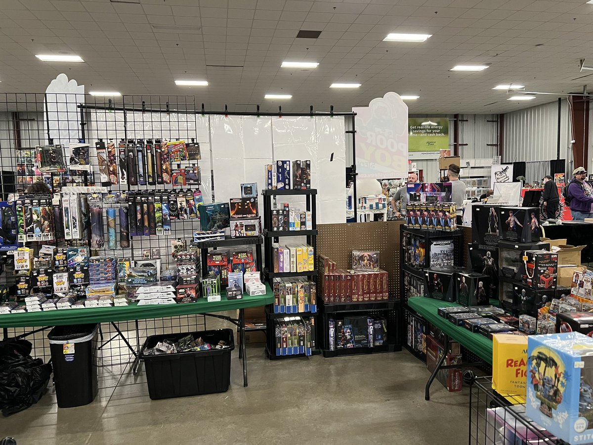 krypton_comics's tweet photo. Geek Meet 2025 here till 4pm only $8 to get in the door!! https://t.co/7G3psjxkZ9
