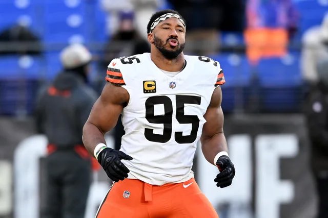 BillsByBryce's tweet photo. The #Bills will “put in a bid” to land #Browns DE Myles Garrett, per @TonyPauline. https://t.co/metfnRKzx3