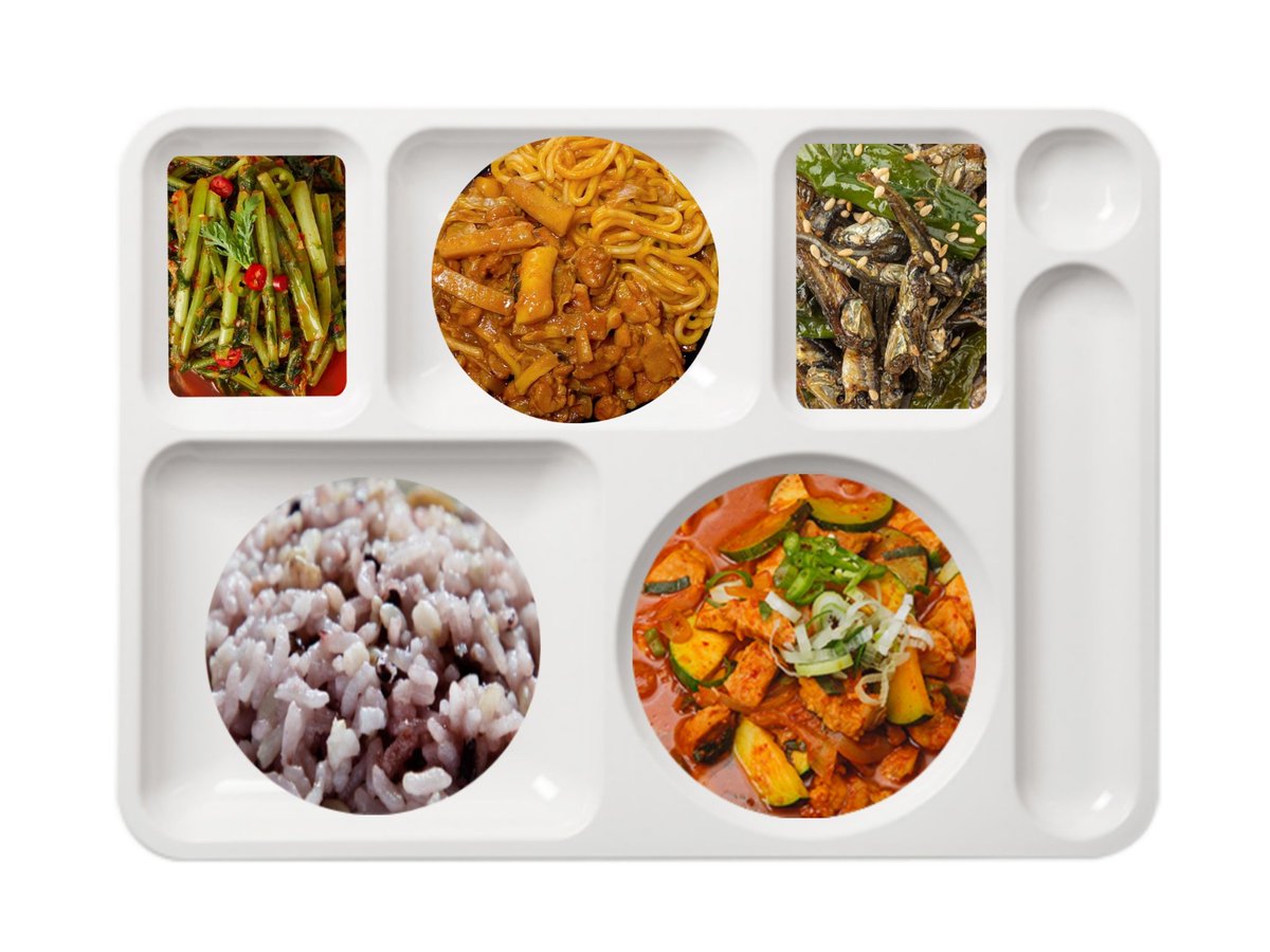 🥳 D-501 🥳 수료식
250305 중식 🍽

잡곡밥
돼지고기짜글이
멸치볶음
닭순살볶음우동
열무김치 

#성호야_밥단무 🐶🥄