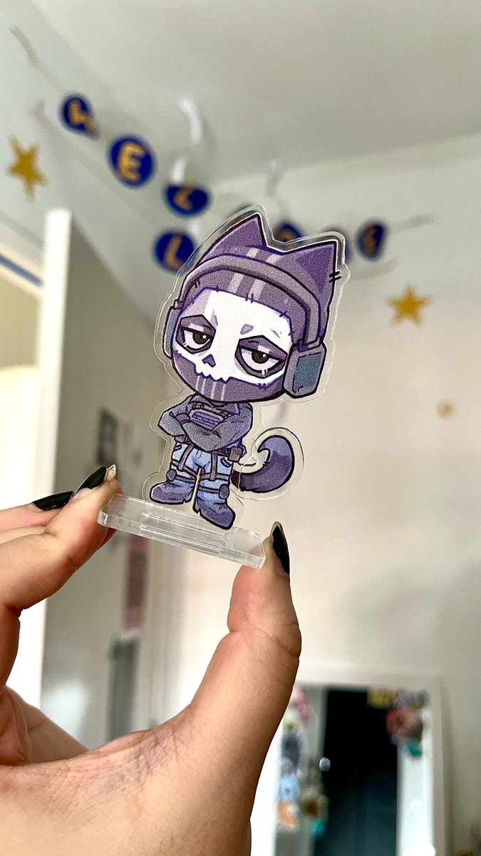 bykiraa's tweet image. shop update! 
♡new standes and stickers!

#cod #codtwt