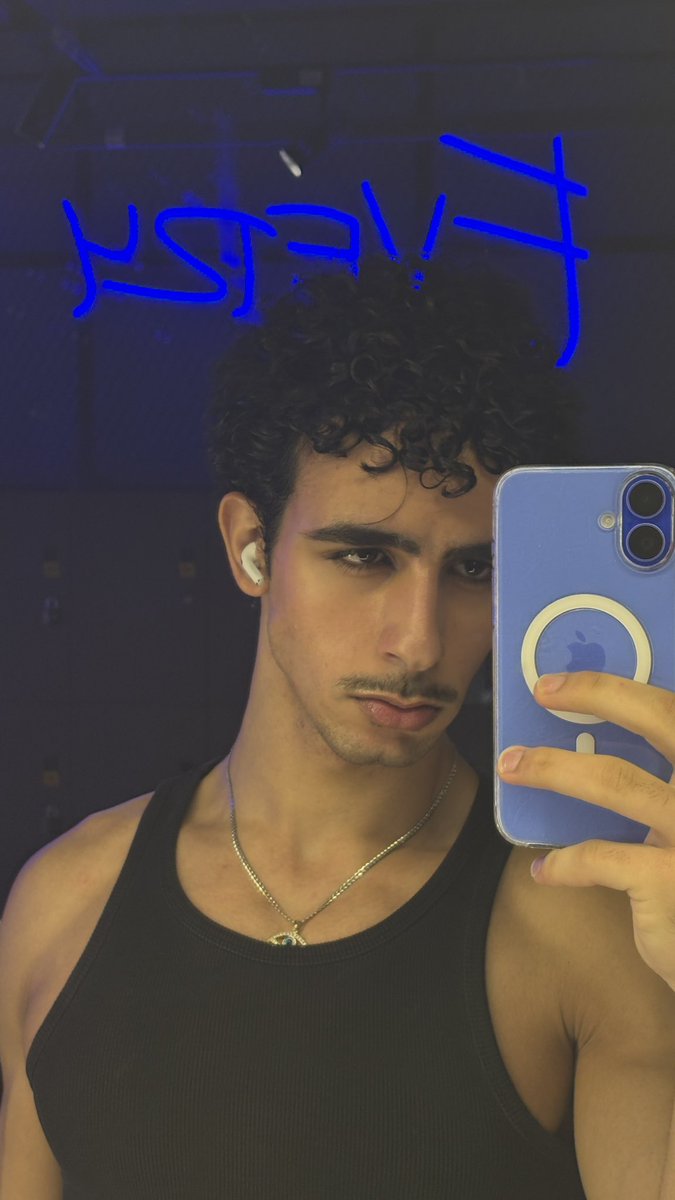 theMJJ's tweet photo. I’m only productive when it comes to the gym https://t.co/2d9FouLdjf