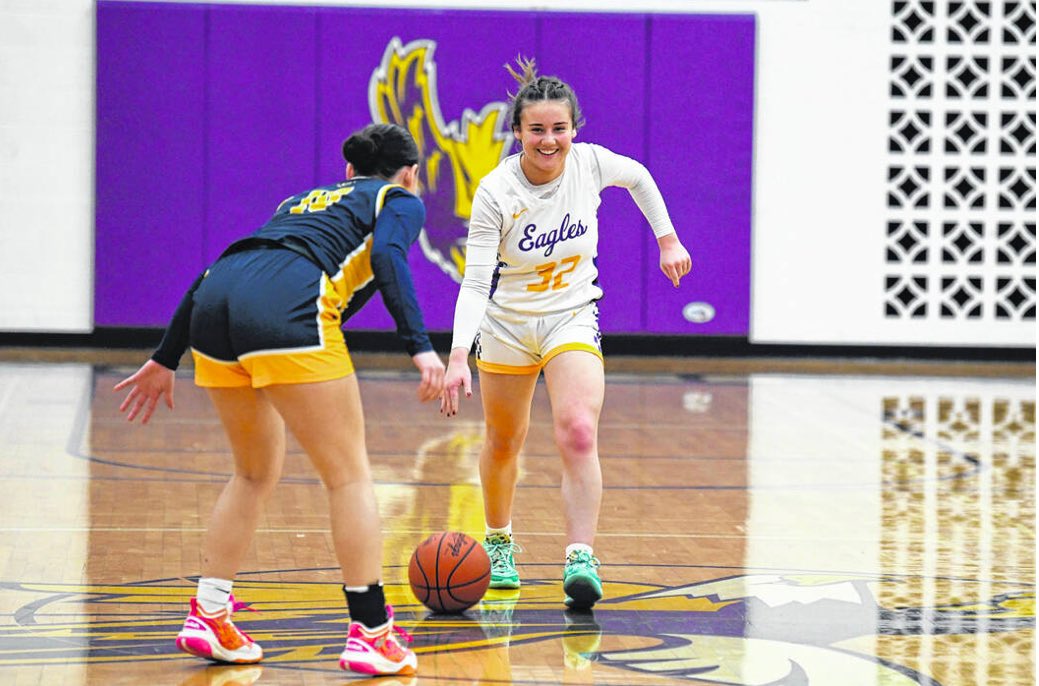 Welcome to the Bill Moss Memorial Underclass junior All-Star game Eaton’s <a href="/emilee_hargis/">emilee hargis</a>!! Looking forward to having her compete! #DaytonGirlsHoops