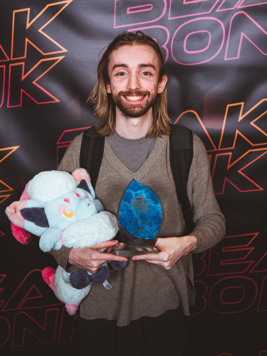 Won the Rivals 2 bracket at Beak Bonk! Got wins on Cody Schwab, Gengur, Mow_Kitty, and more. Had a close game 5 with Gengur but managed to clutch up! Amazing event as always and I look forward to the next beak bonk! Ggs gamers.